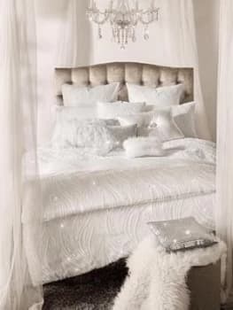 Kylie Minogue Renata Duvet Cover