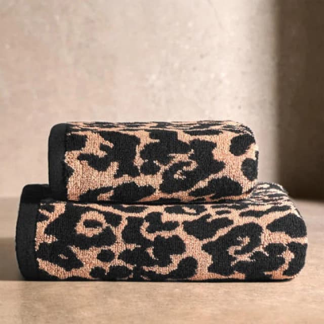 OHS OHS Leopard Hand Towel Absorbent 100% Cotton Luxury Hotel Quality in Natural Natural Hand Towel Unisex 5027434216024