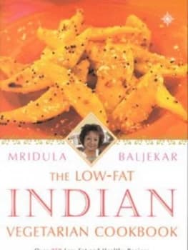 The Low-Fat Indian Vegetarian Cookbook by Mridula Baljekar Paperback