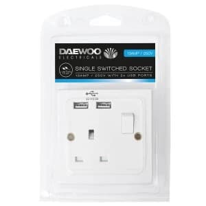 Daewoo Single Switch Socket with 2 USB Ports