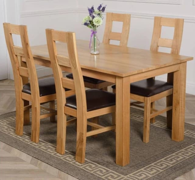 Thats Furniture Oslo 150 x 90cm Medium Oak Dining Table & 4 Yale Chairs in Brown Brown Unisex 150 x 90 cm