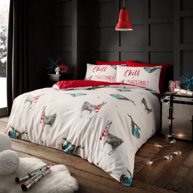 Smart Living Smart Living Printed Polycotton Christmas Duvet Cover With Pillowcases in White Size: Double White Double Unisex 5051346156741