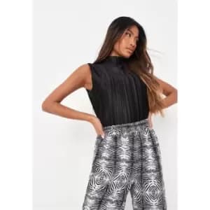 Missguided High Neck Sleeveless Top - Black