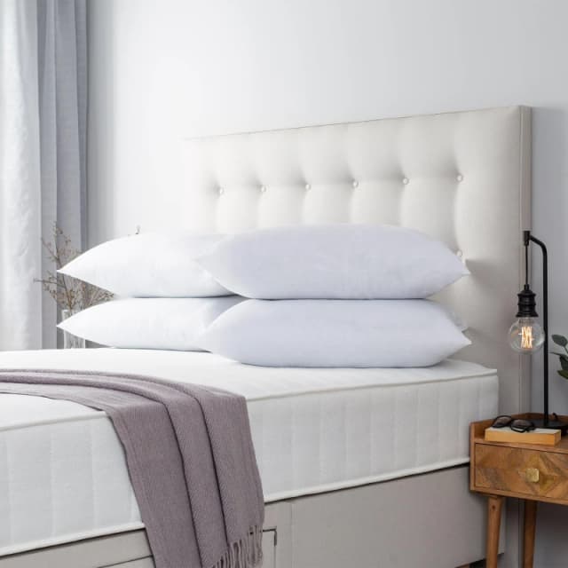 Slumberdown 4 Pack Cosy Nights Soft Support Pillows White unisex