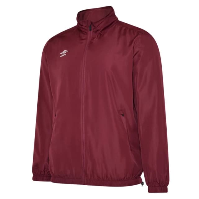 Umbro Umbro Men Club Essential Light Waterproof Jacket in Burgundy Size: Small Burgundy S Male 5063107679123