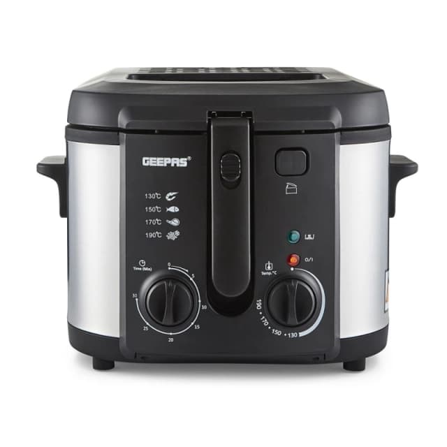 Geepas 3L Deep Fat Fryer with Basket, Non-Stick Oil Tank, 2180W in Metallic Silver Metallic Silver Unisex