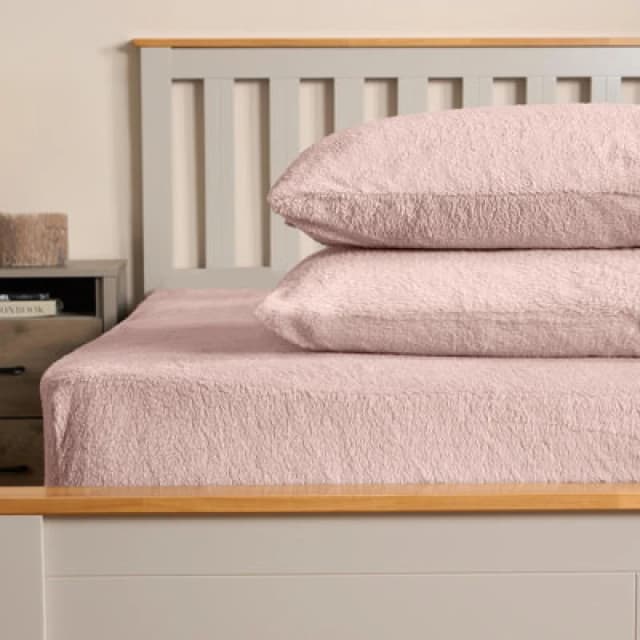 OHS OHS 2 Pack Teddy Fleece Pillowcase Cover Bedding Set Thermal in Light Pink Size: Standard Pillow Case Light Pink Standard Pillow Case Unisex 502