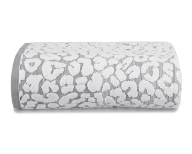 Allure Bath Fashions Luxury Jacquard Leopard Bath Sheet - Monochrome