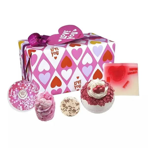 Bomb Cosmetics Love You Bath Bomb Gift Set Bath Soaks One size Multi 41540199000