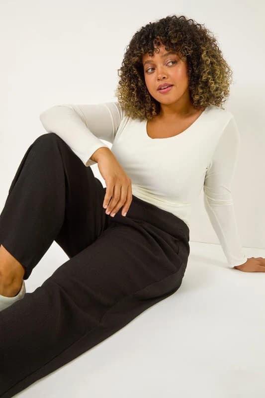 Roman Curve Textured Elastic Waist Wide Leg Trouser Black