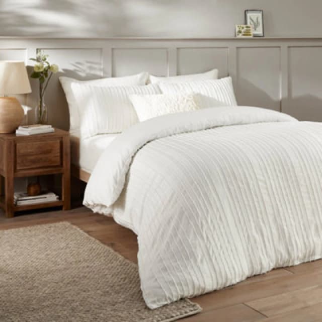 Duvet Day Harrison Stripe Tufted Soft Touch Duvet Cover Set, Single, White