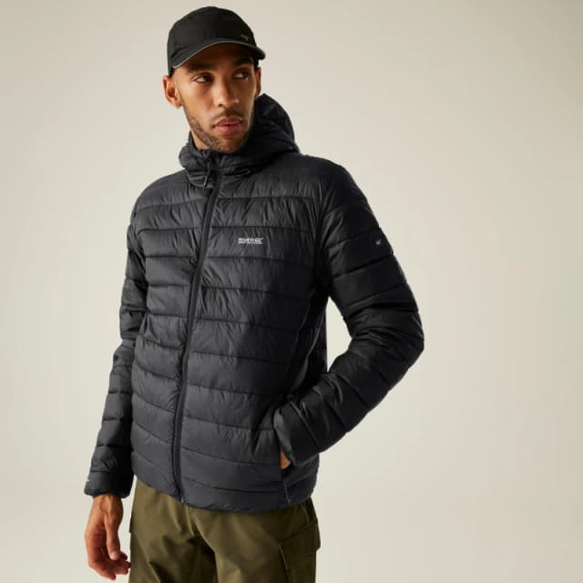 Regatta Regatta Men Hooded Marizion Padded Jacket in Jet Black Size: 3X-Large Jet Black XXXL Male 5063019264776