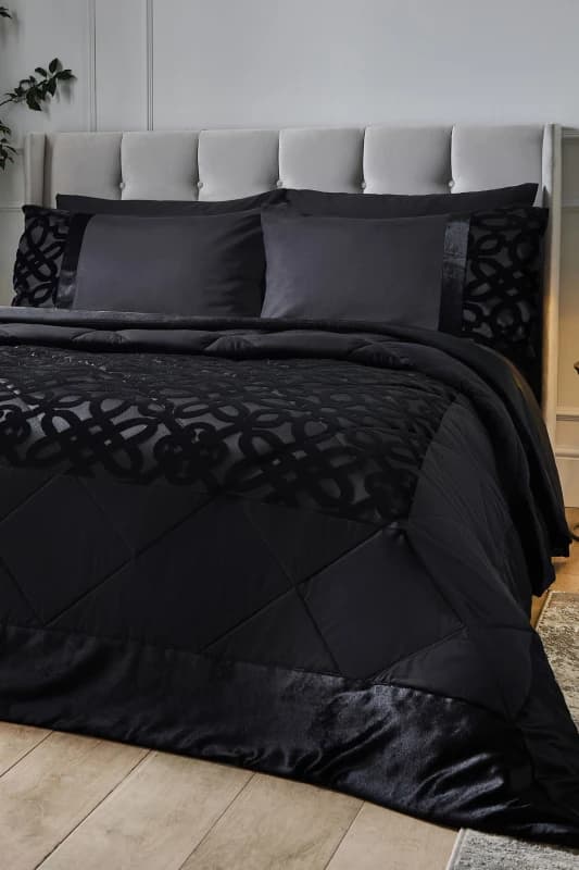 Catherine Lansfield Lattice Cut Velvet Quilted Bedspread Bedspreads 220x230cm Black 41765703000