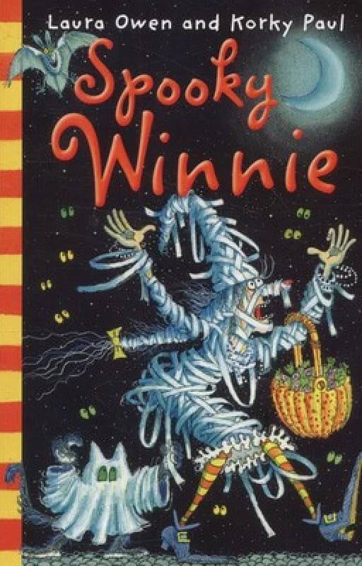 Spooky Winnie by Laura Owen Paperback