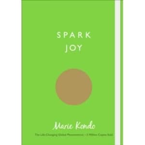 Spark Joy: Illustrated Guide to the Japanese Art of Tidying (Paperback, 2017)