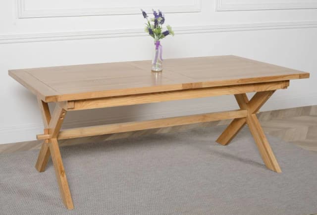 Thats Furniture Vermont 200 - 240cm Cross Leg Large Oak Extending Dining Table in Light Oak Light Oak Unisex